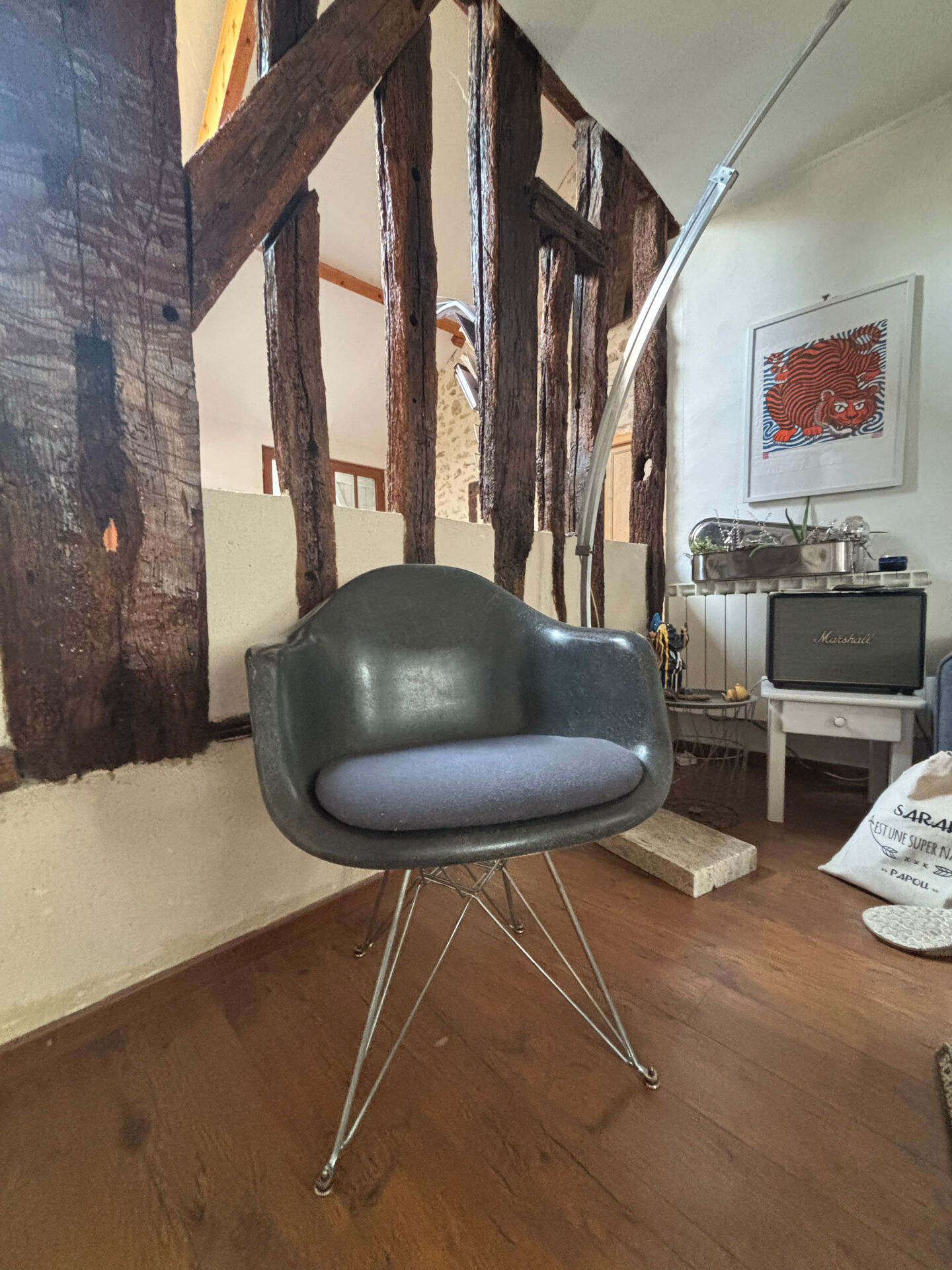 Vintage Eames DAR armchair – Herman Miller / Fehlbaum production