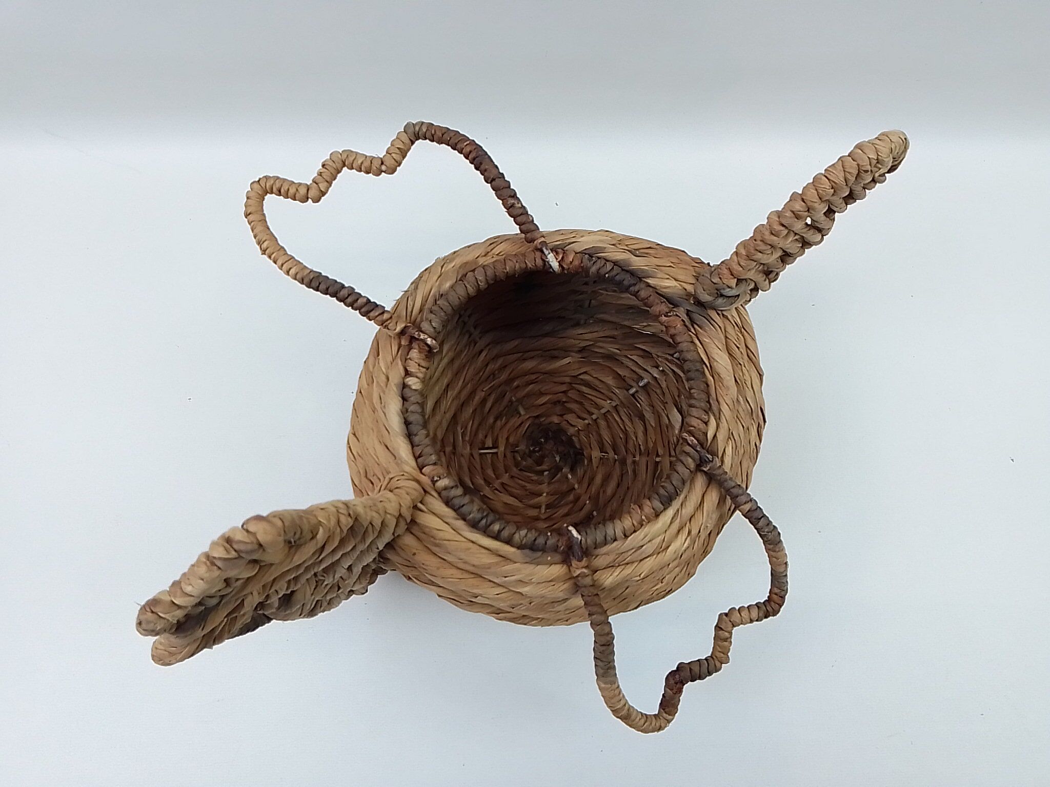 Hen-shaped wicker egg basket
