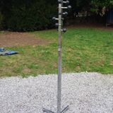 Portemanteau perroquet design des années 70 en métal chromé et bakelite