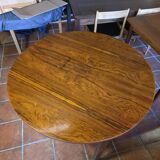 Scandinavian extendable table in rosewood from the 1960s.