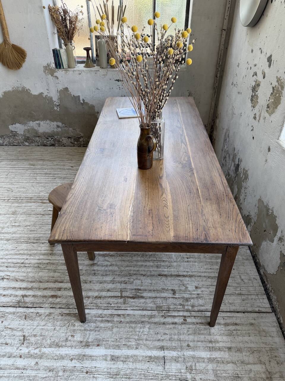 Table de ferme chêne pieds fuseaux 1950
