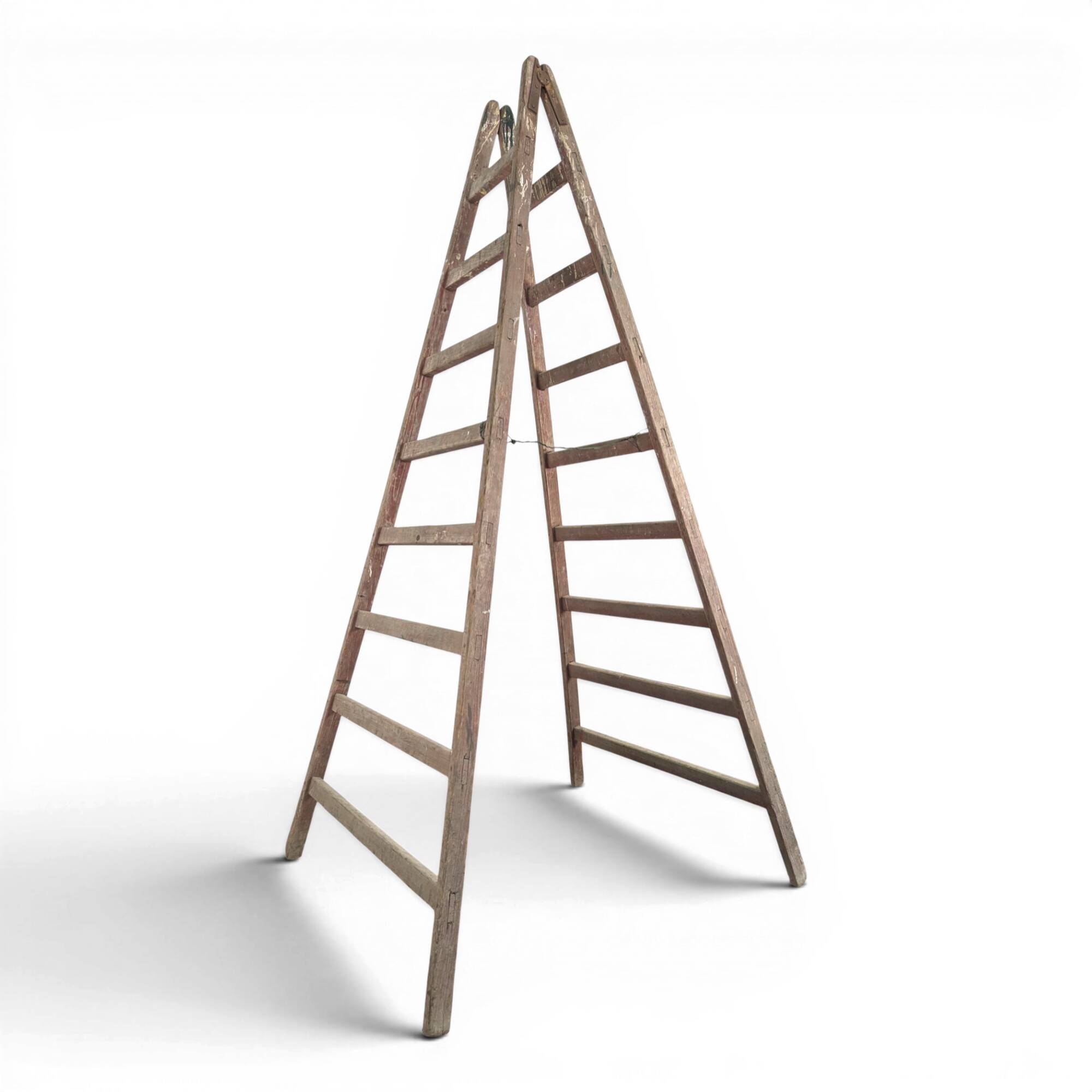 Old scale