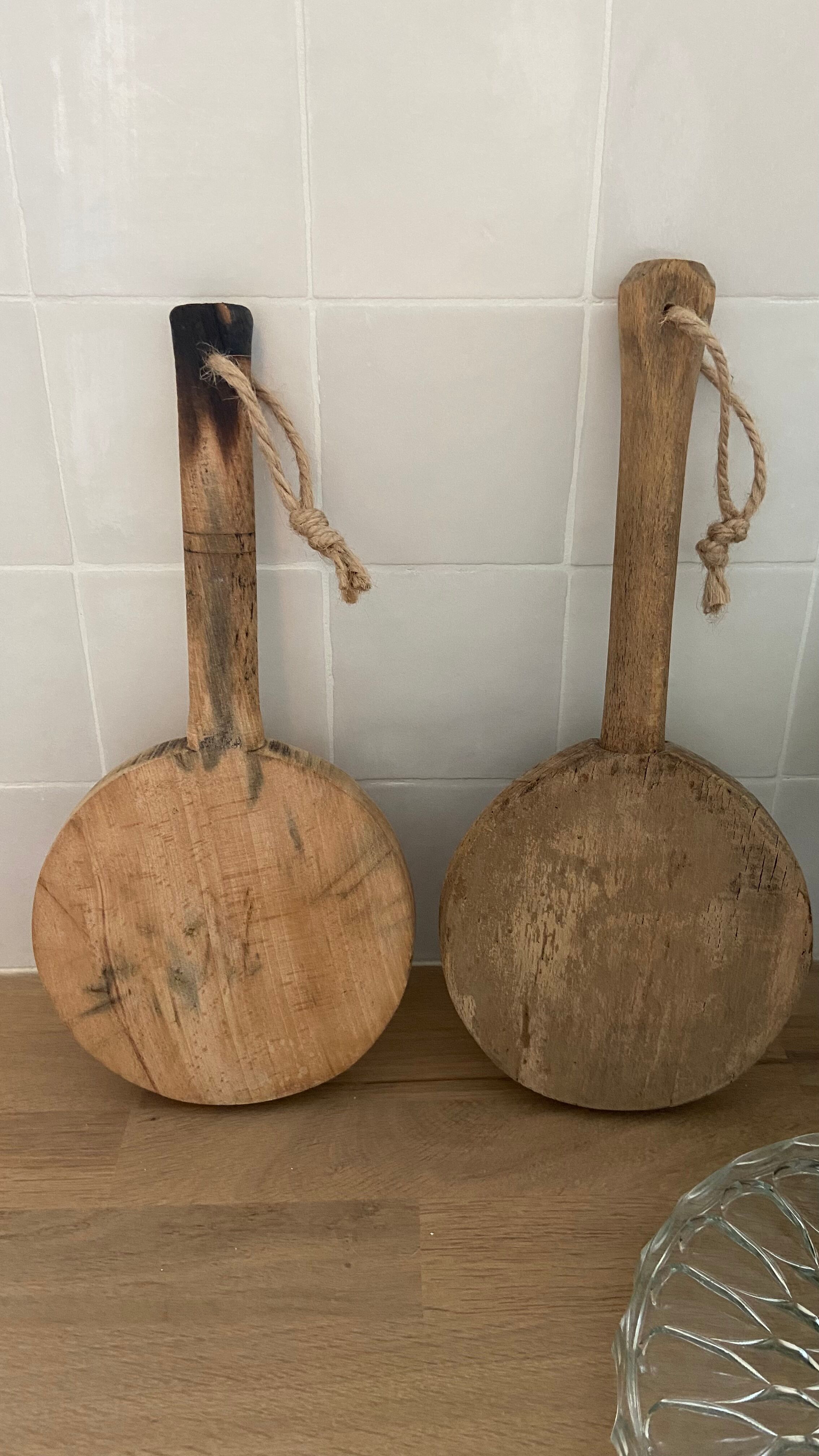 Christmas Pop-up 2022 - Vintage Cutting Board / Washerwoman Beater