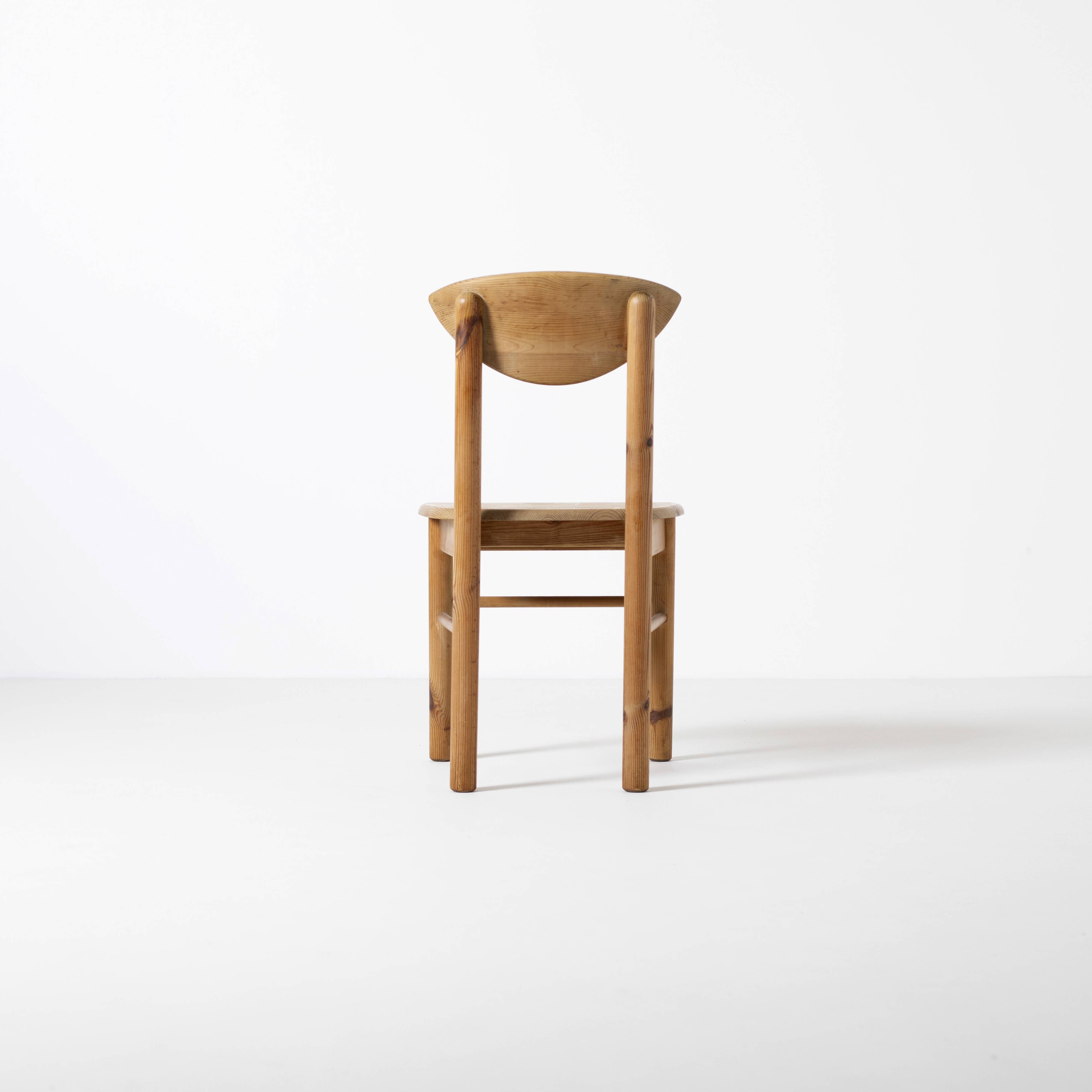 Set of 4 pine dining chairs attributed to Rainer Daumiller, Denmark, 1970s
