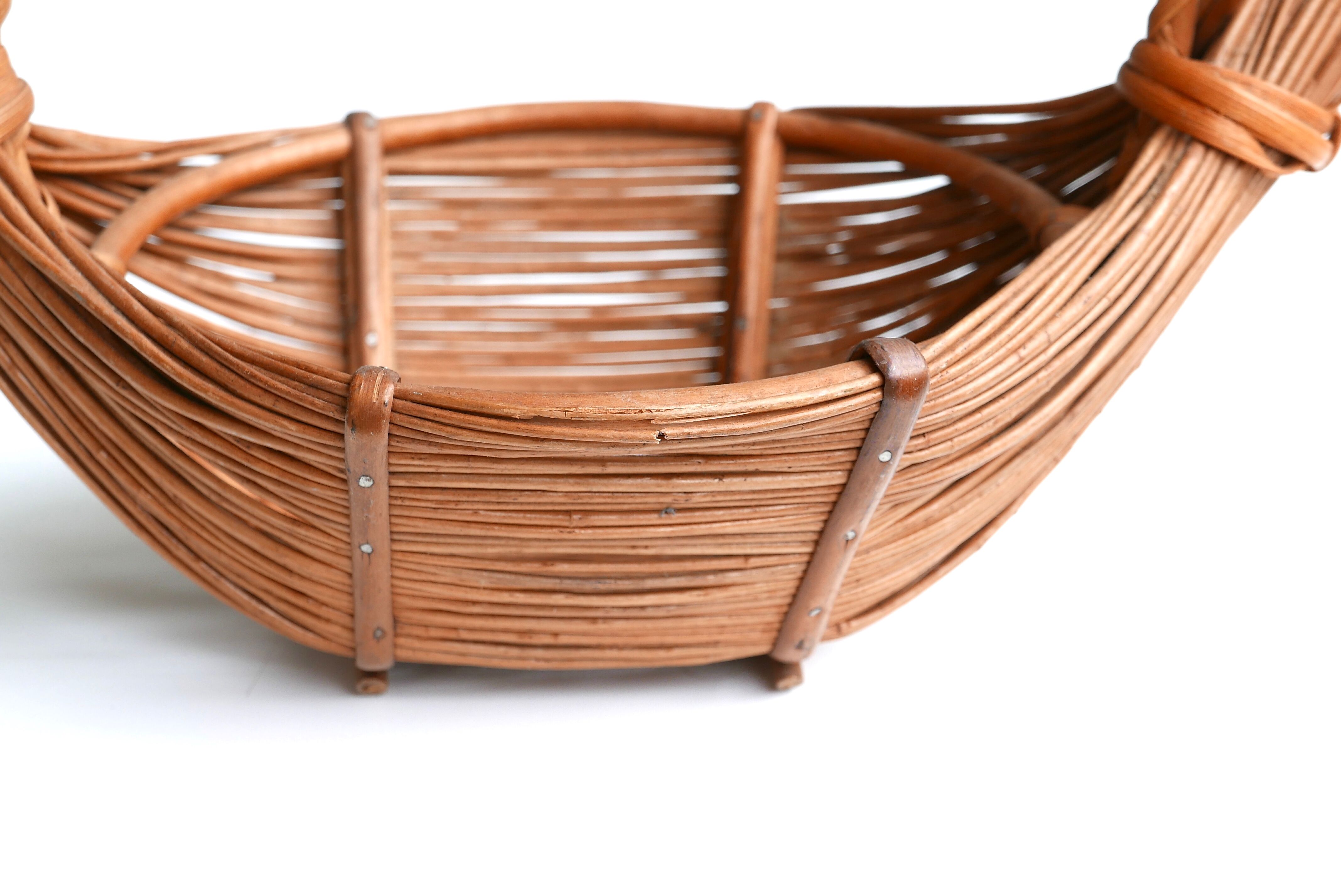 Wicker fruit basket, 60s