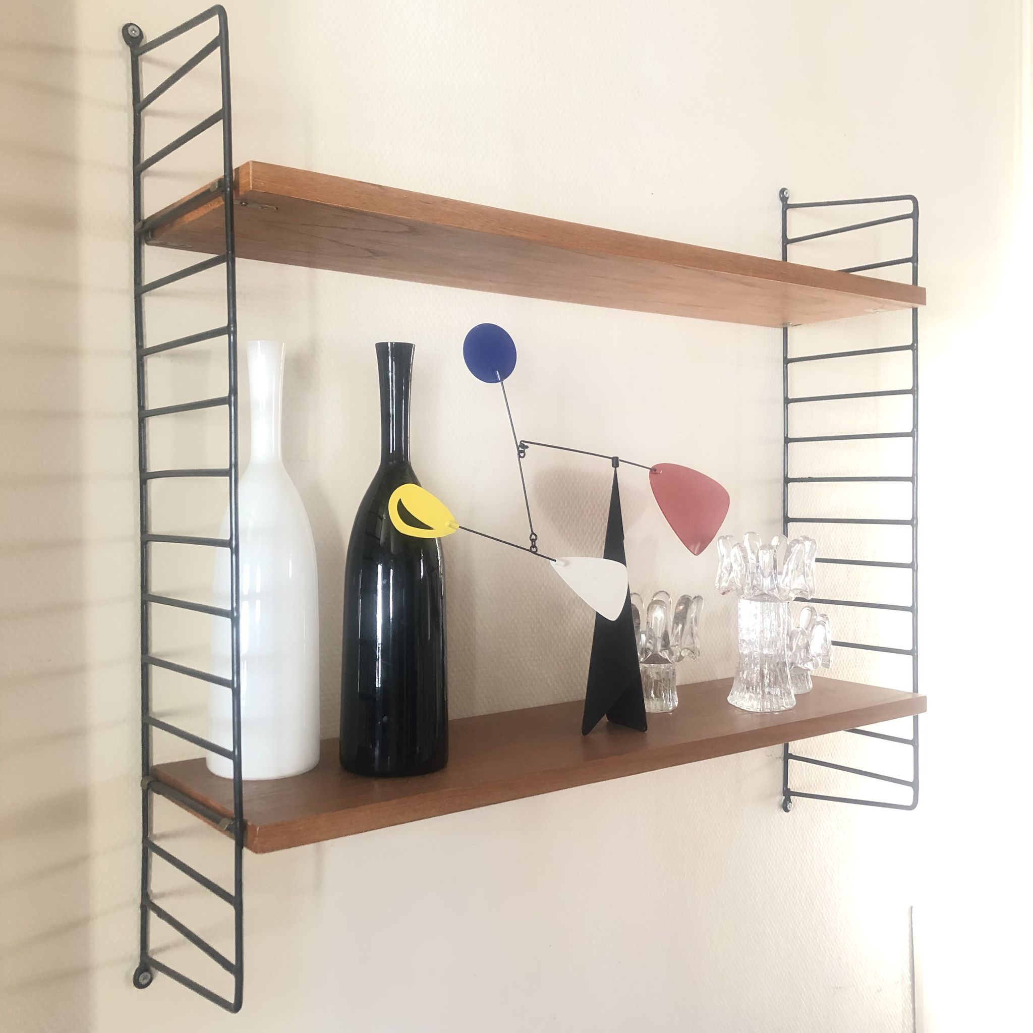 Shelf String icon of Scandinavian design designed by architect nils strinning and his wife kajsa