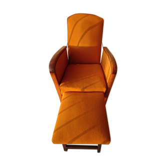 Armchair art deco backrest adjustable footrest integrated
