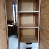 Armoire pieds compas rénovée
