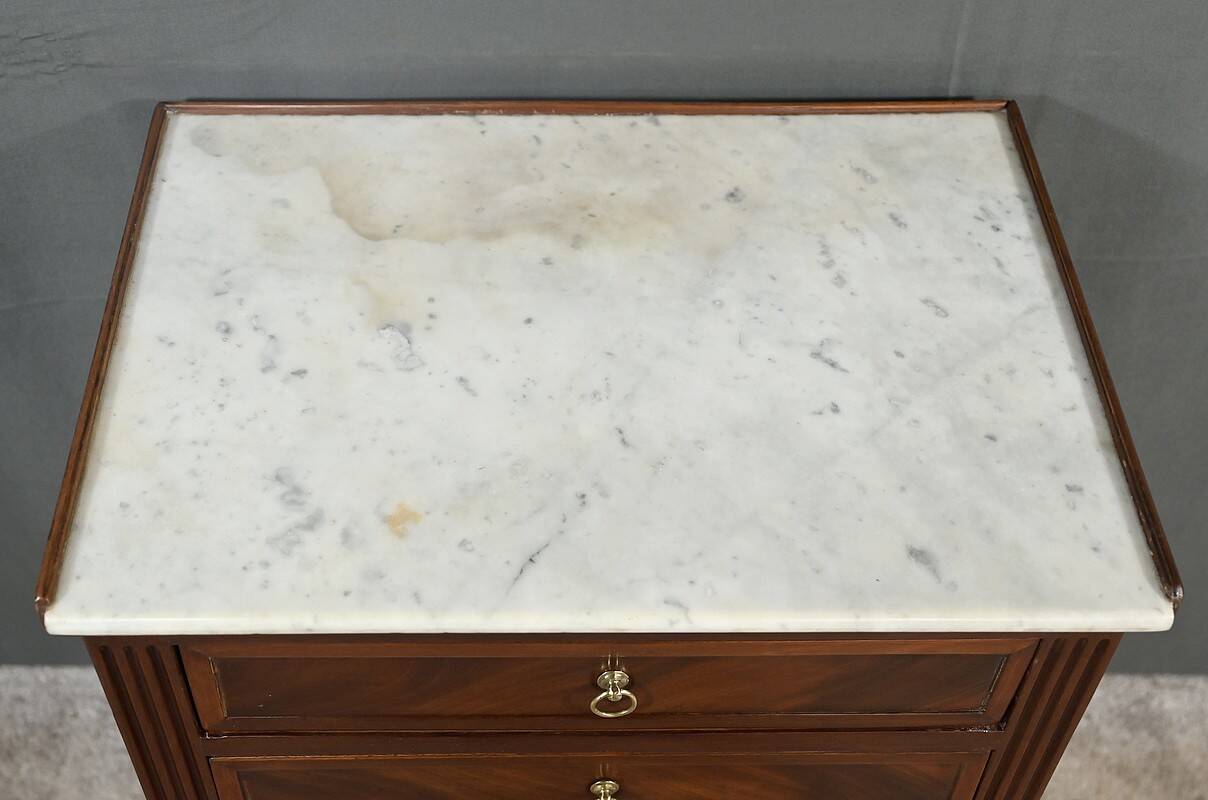 Small Mahogany Chest of Drawers, Louis XVI Style – Part 2 of the 19th Century