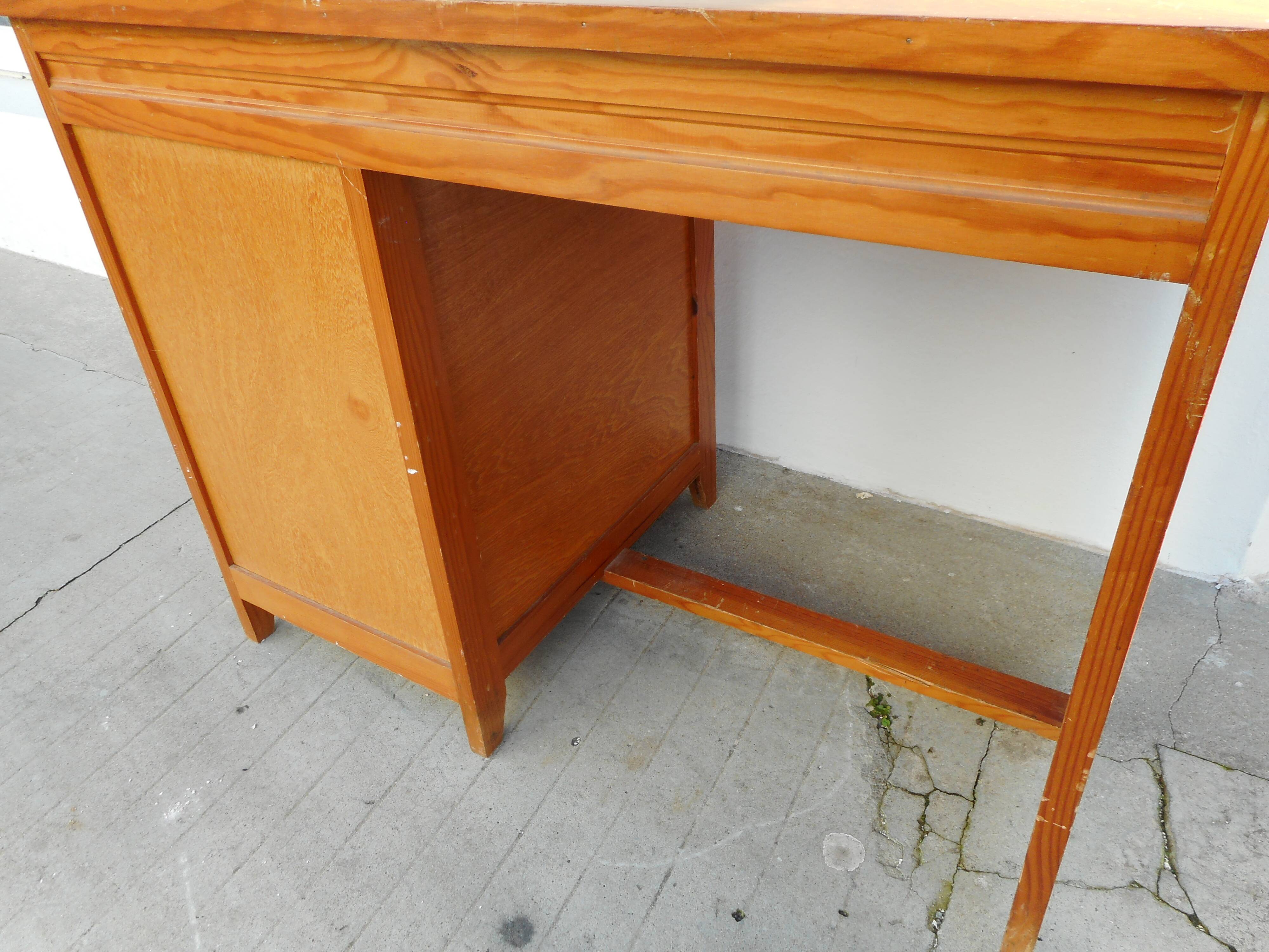 1960s desk in light wood