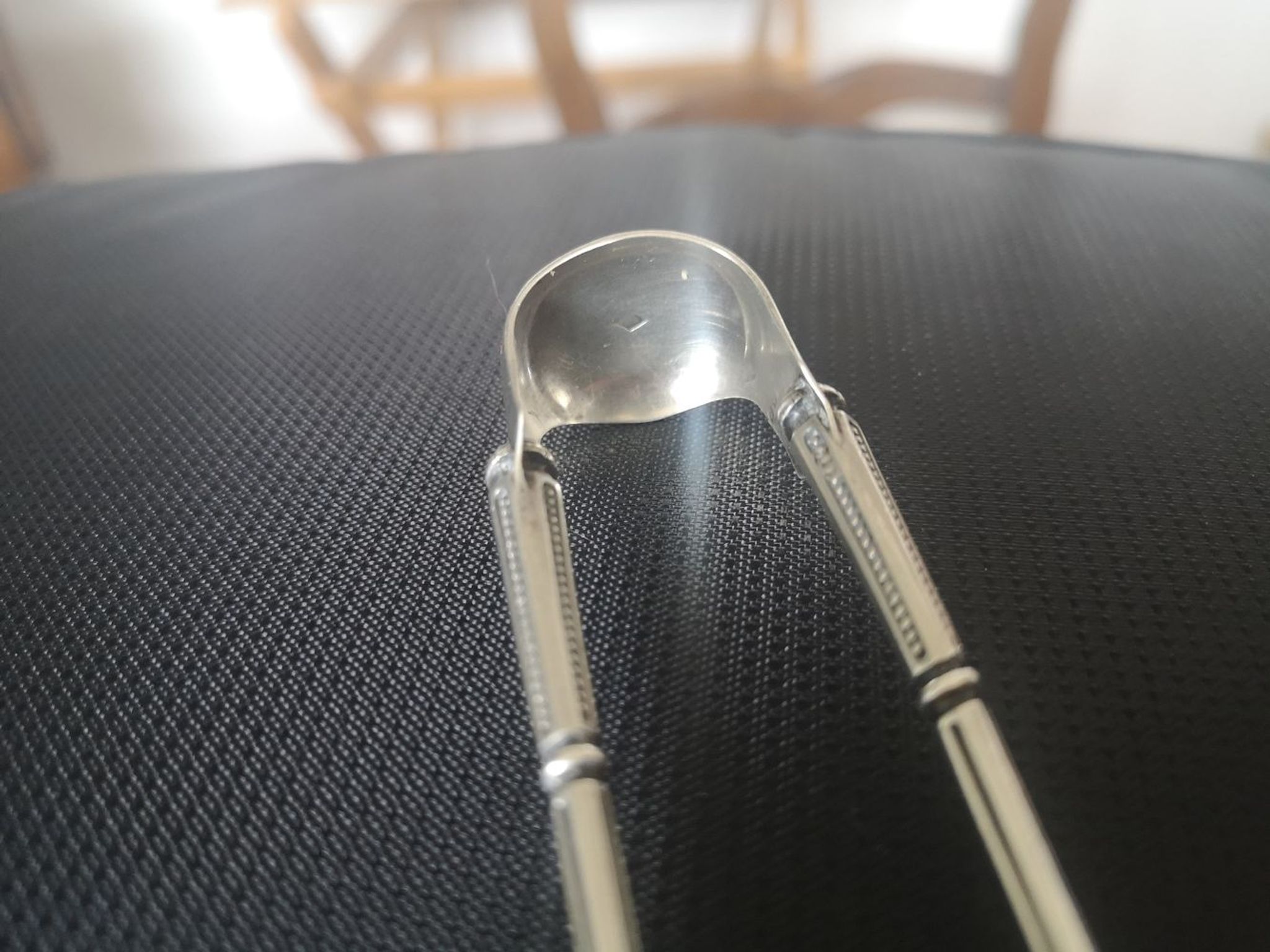 Pince à sucre en argent massif 19ème