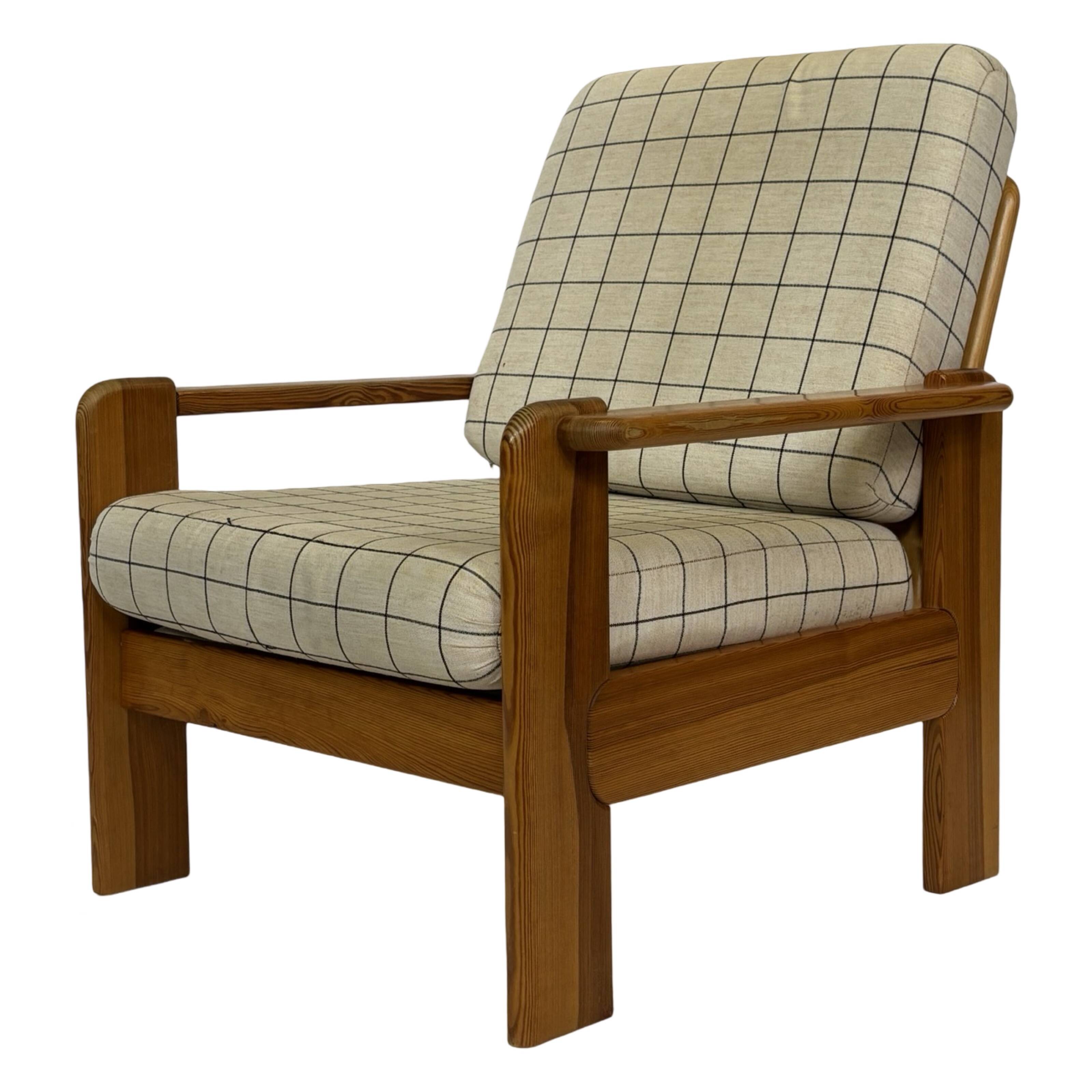 Vintage armchair set of 2 pinewood pine 70s design