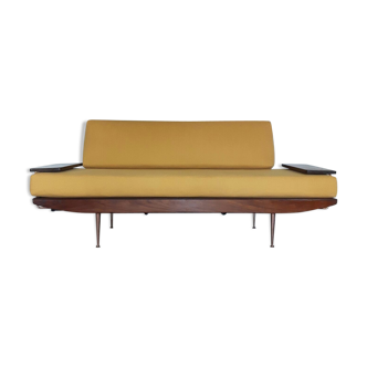 Toothill 'Wentworth' sofa