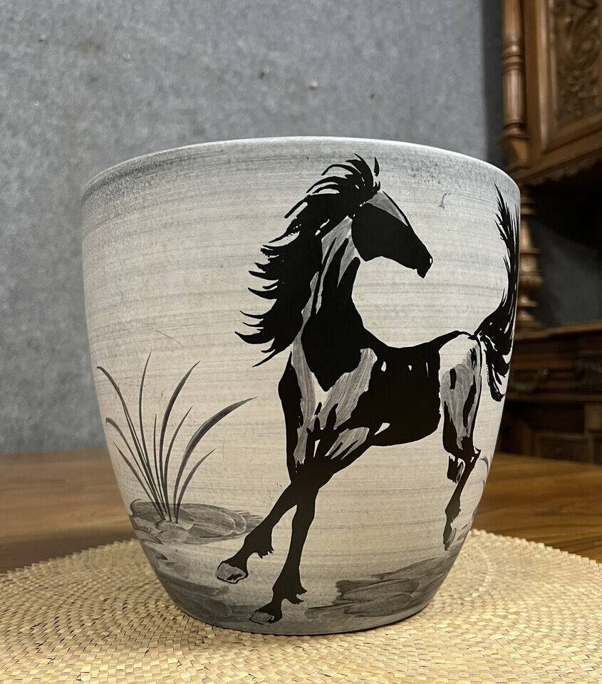 Paul Millet ceramic planter in Sèvres