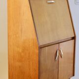 Secretary compass feet