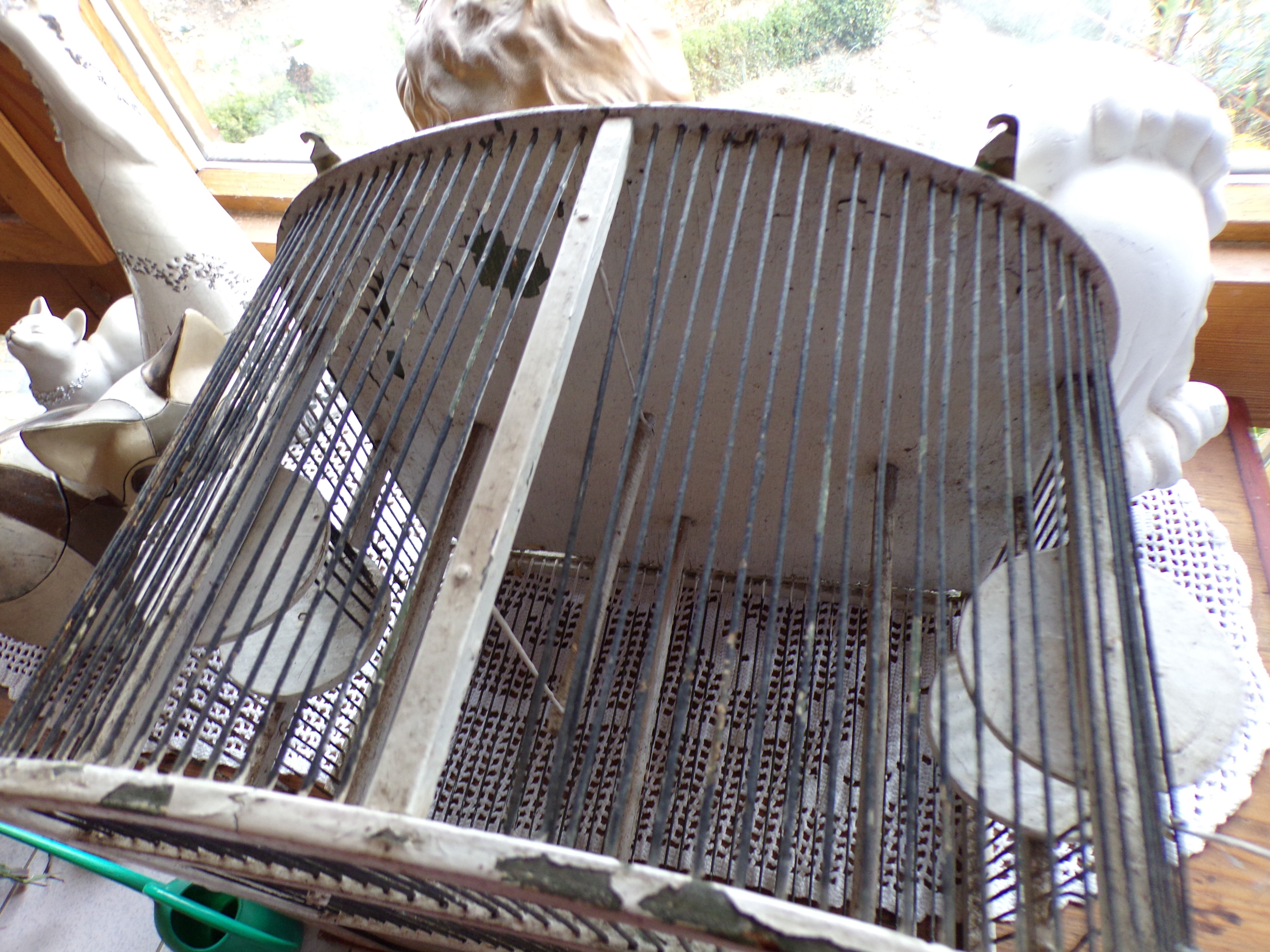 Ancienne cage à oiseaux