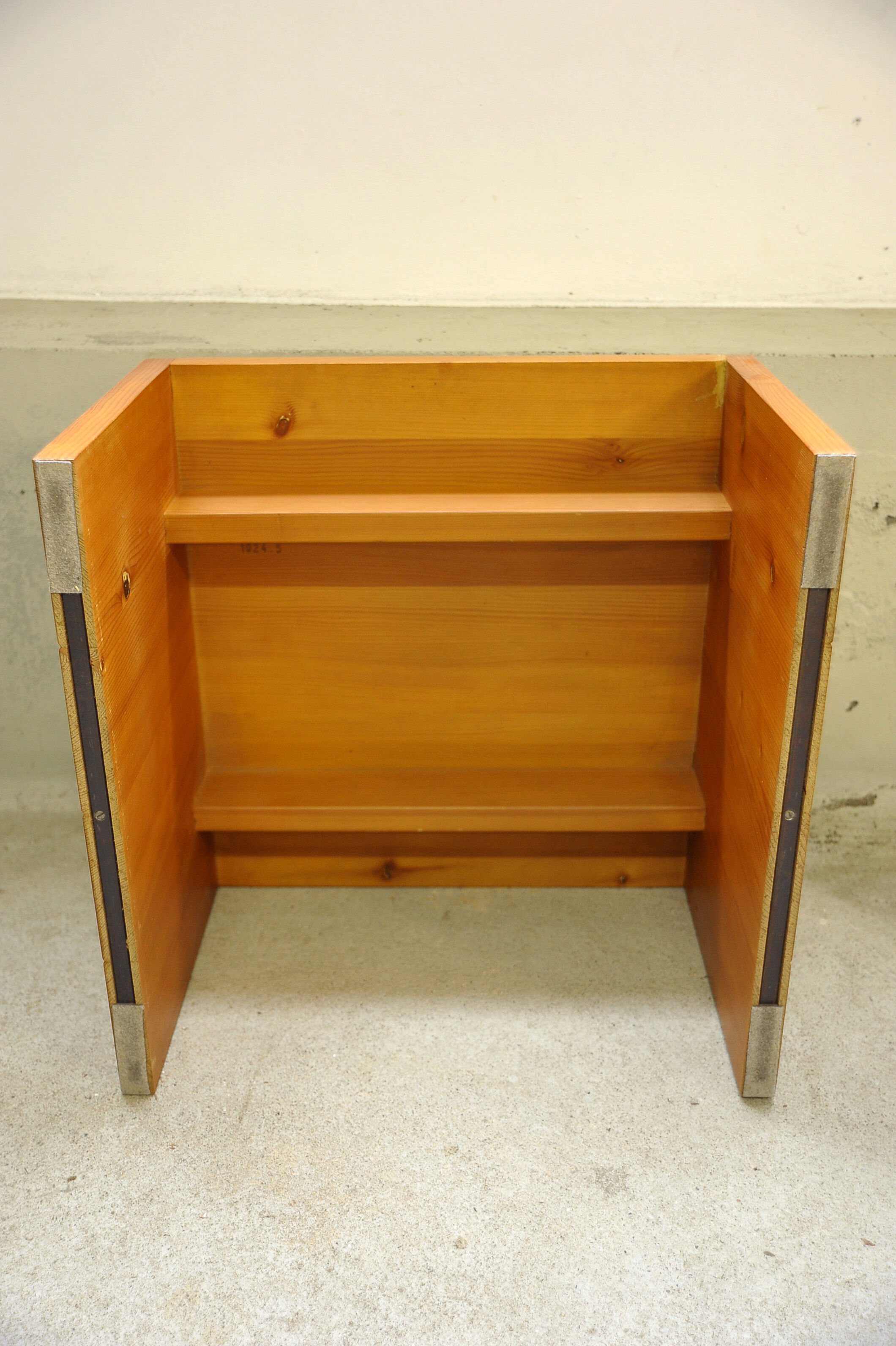 Maison Regain solid pine coffee table 70