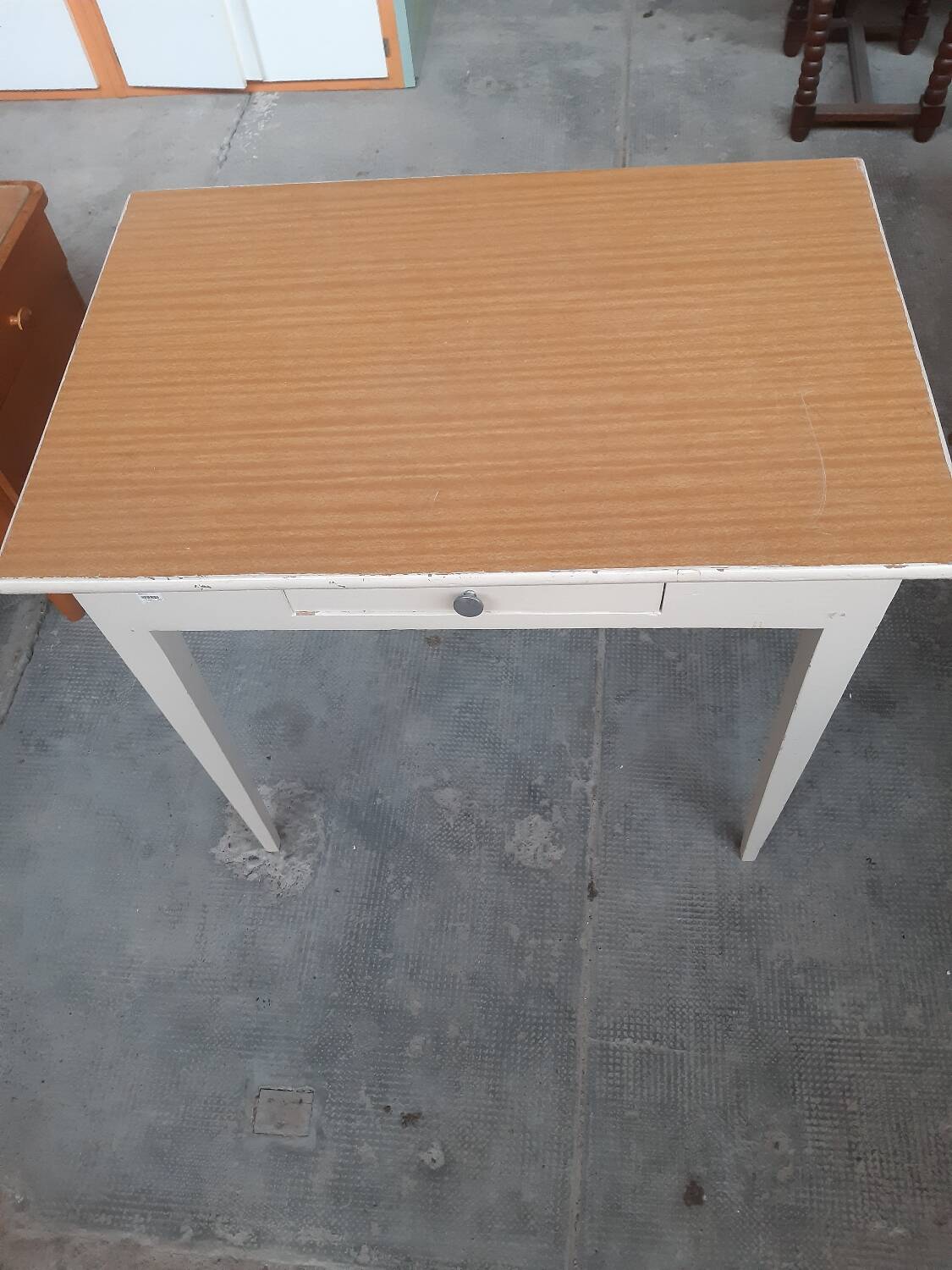 small white table
