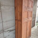 Former notary locker