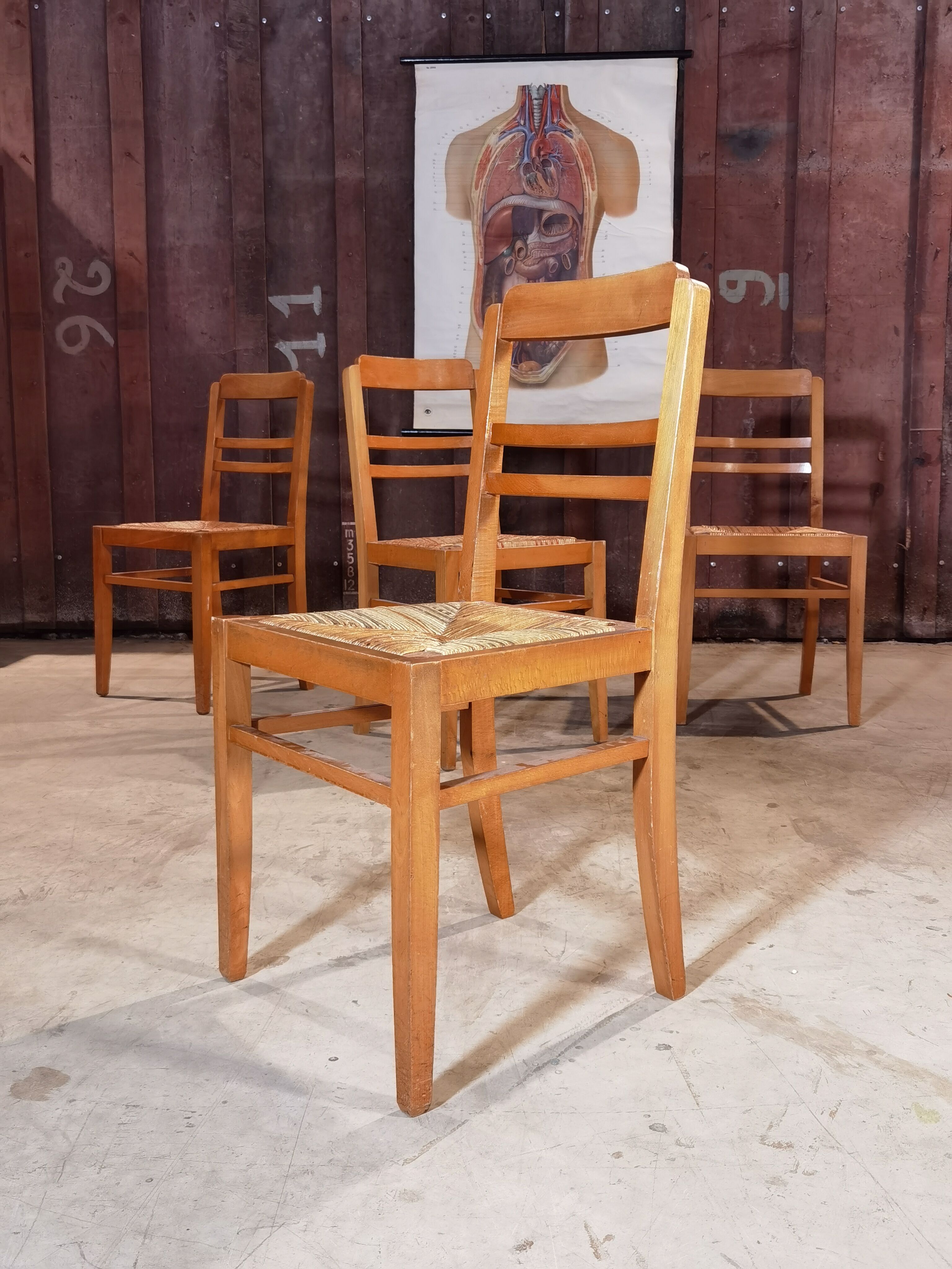 Set of 4 straw and wood chairs