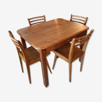 Kitchen table and four bistro chairs