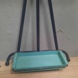 Porte manteau mural sur pied à boules de couleur