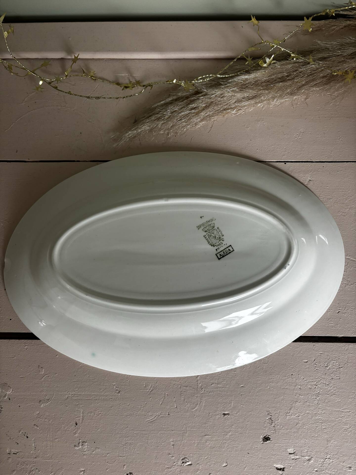 Antique oval serving dish, Sarreguemines Alesia earthenware.