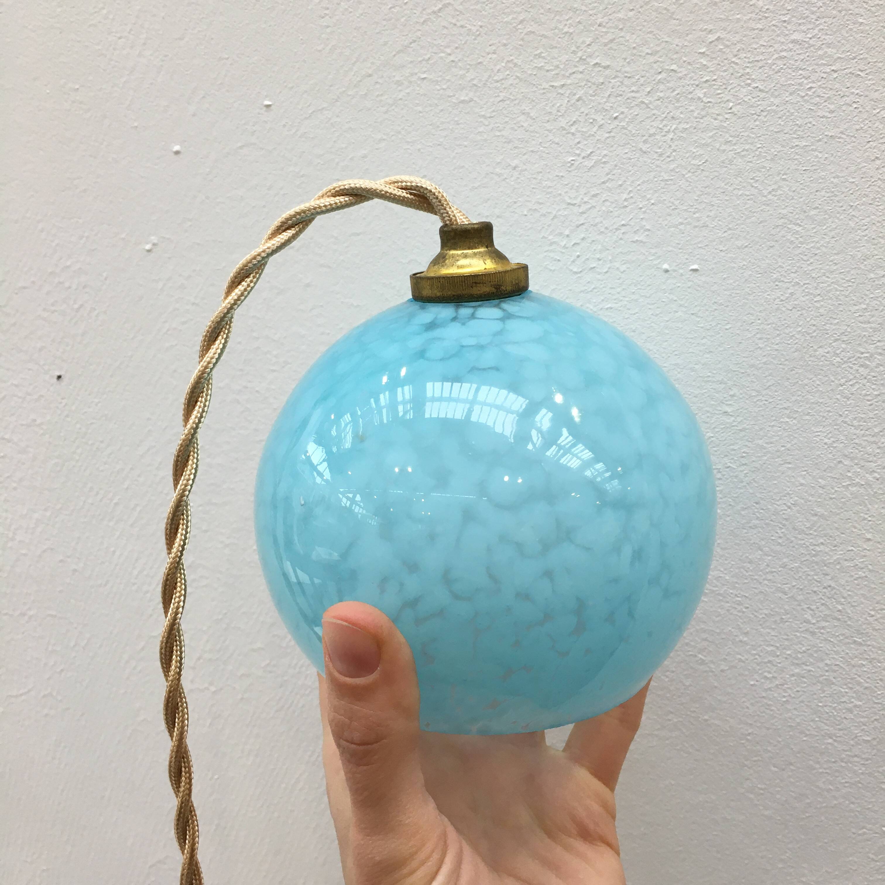 Lampe baladeuse art déco en verre de Clichy bleu
