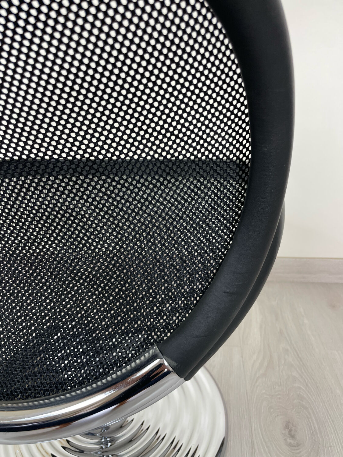 Chaise ‘ o line ‘ de Herbert Ohl pour Whilkhahn