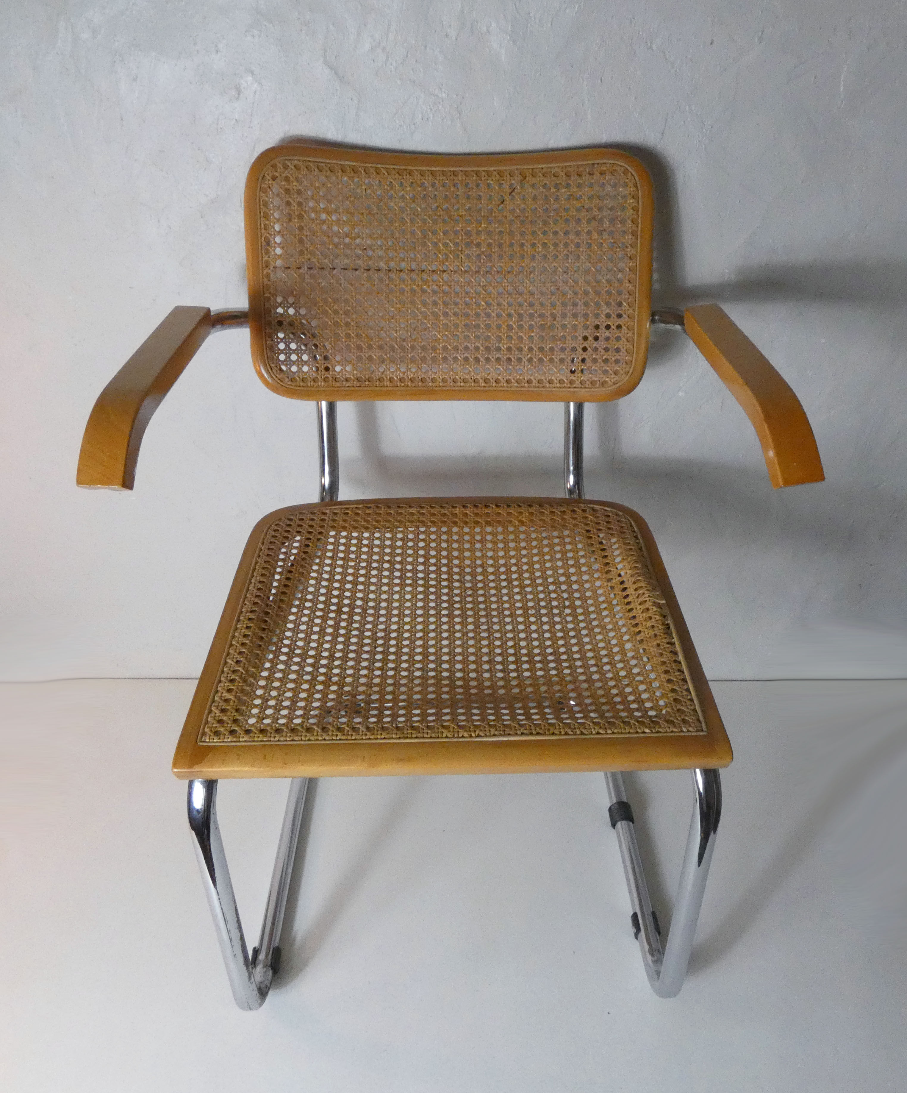 Marcel Breuer B64 chair