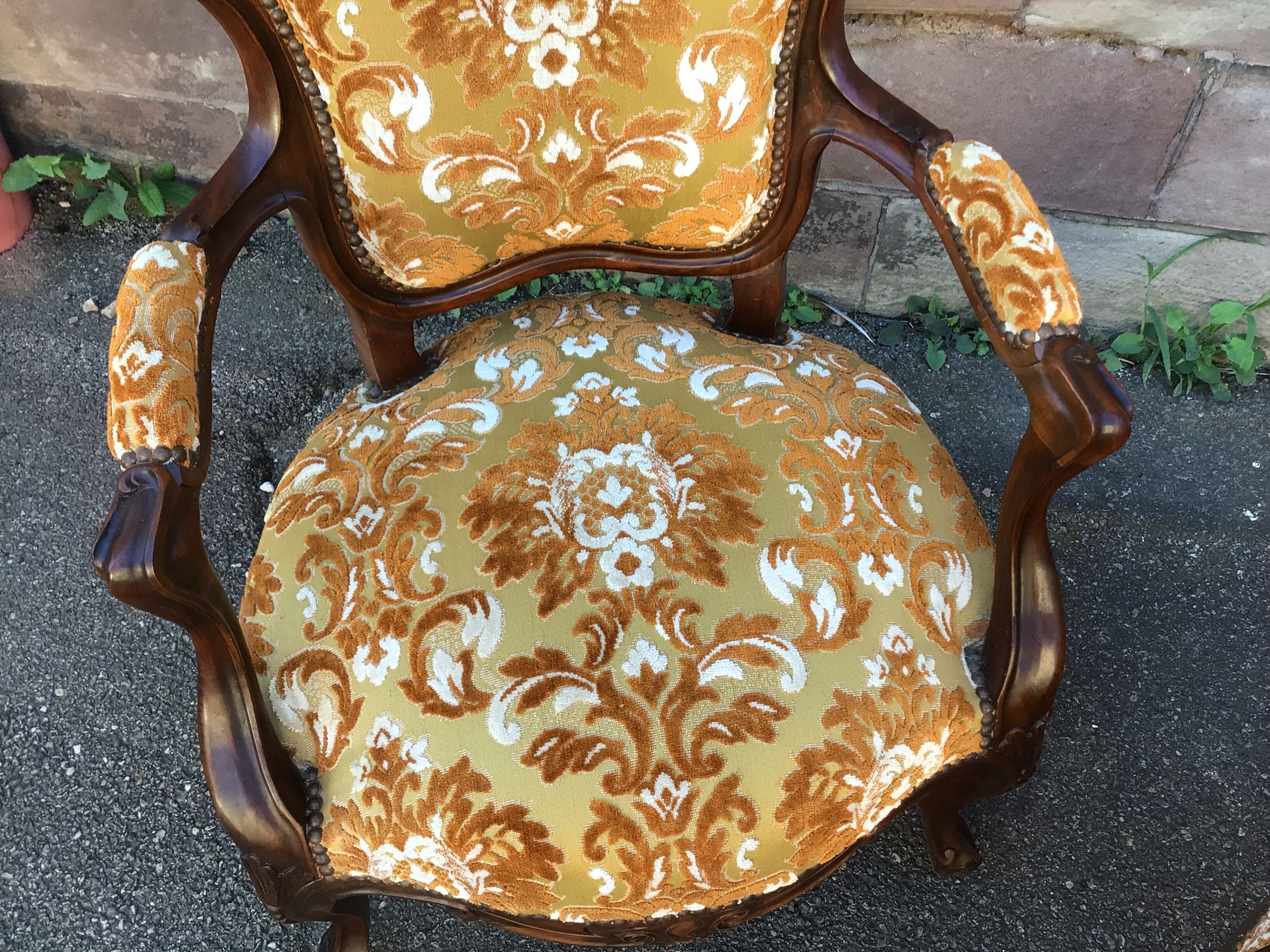 Pair of nineteenth style Louis Philippe mahogany heaters