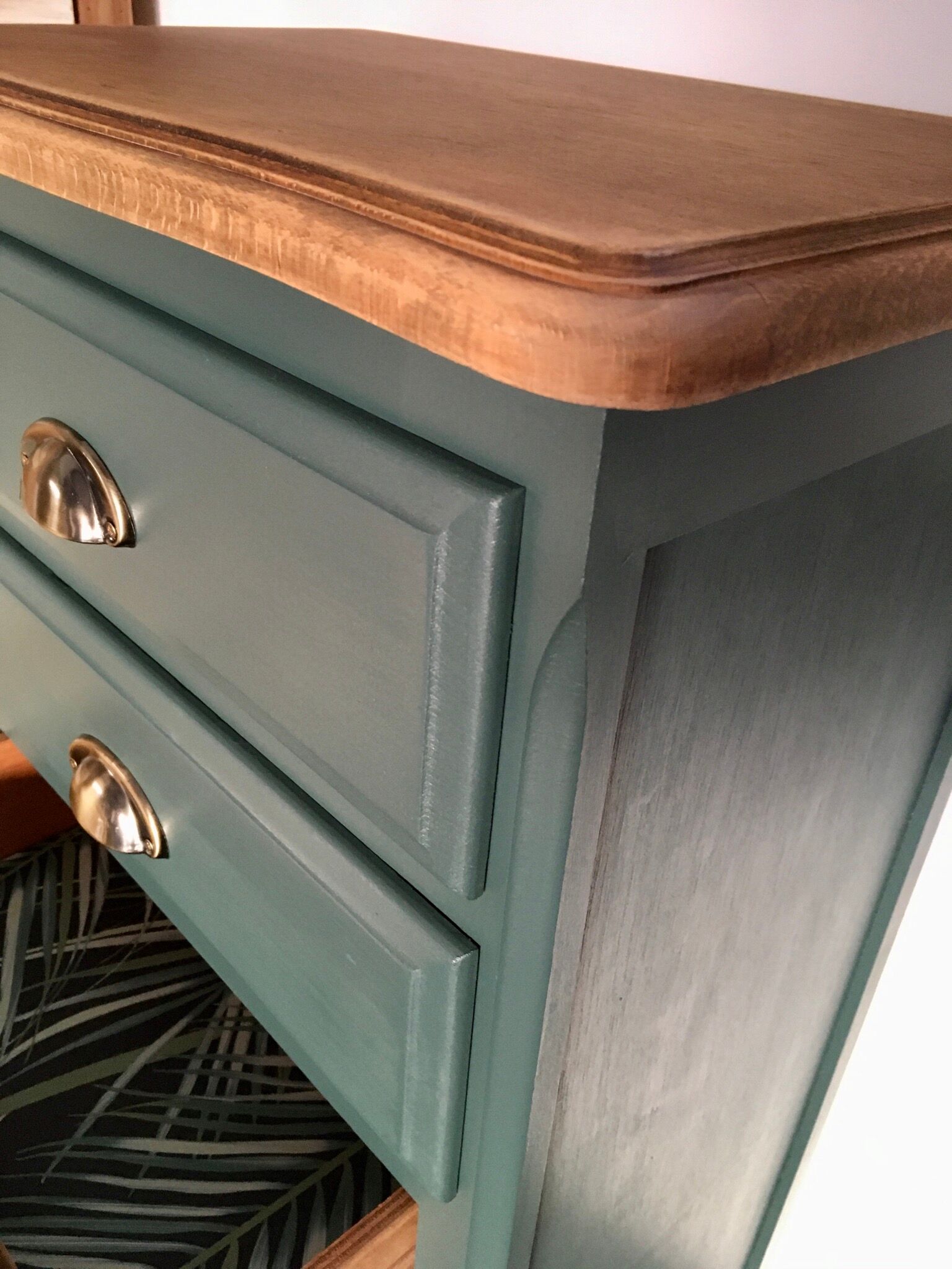 Chiffonnier 5 sage green drawers
