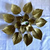 Wall lamp or ceiling lamp golden flower