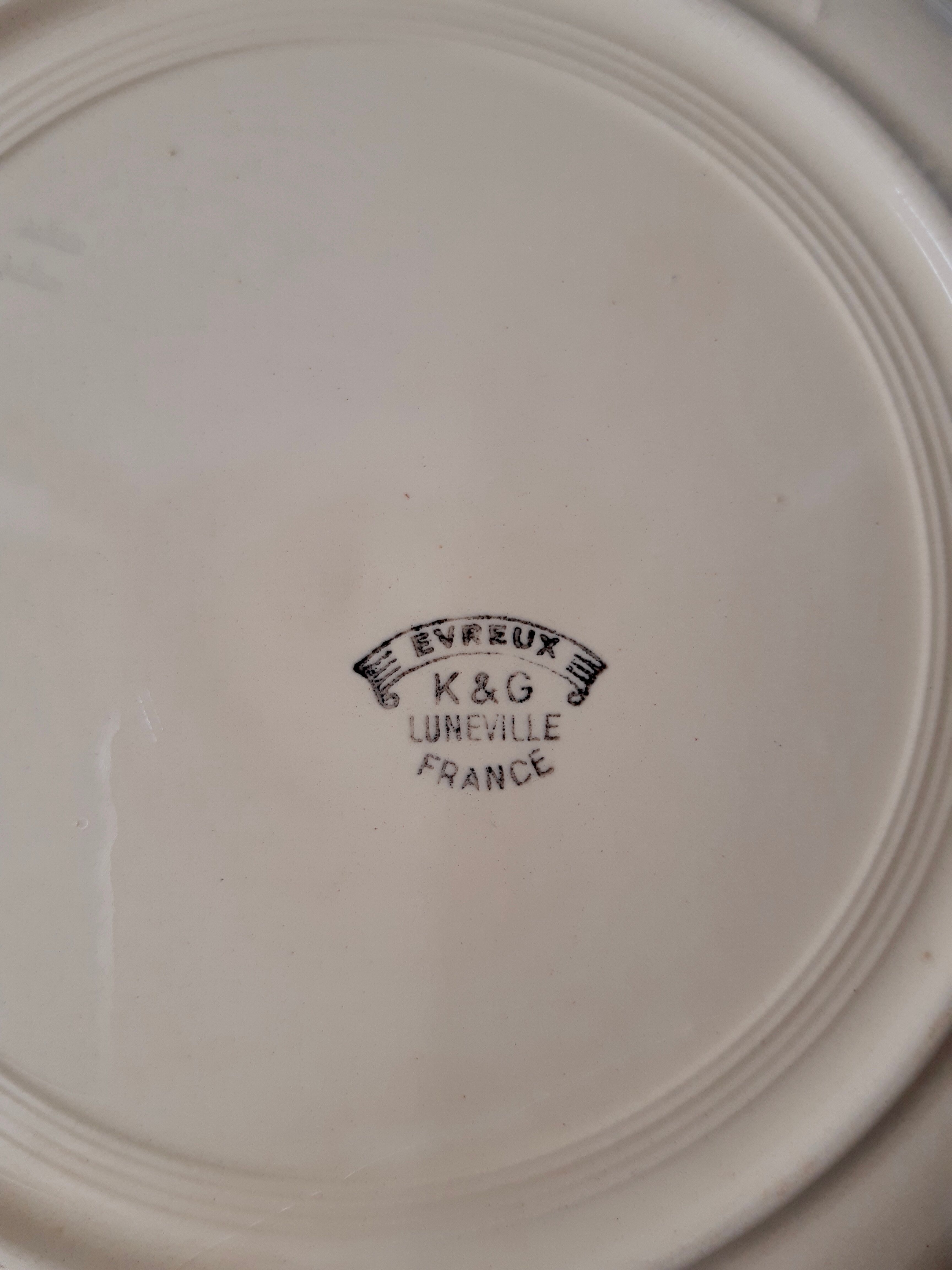 Lunéville model Evreux 1940s dish