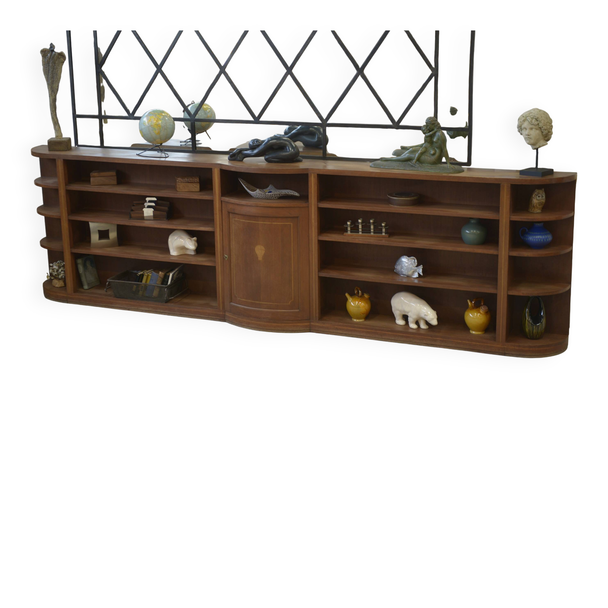 Mahogany bookshelf from English work around 1900 – documented historical provenance from the Montgolfier family.