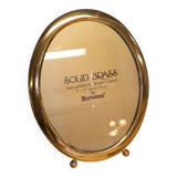 Oval frame