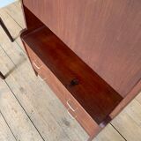 Office secretary vintage pyramid shape