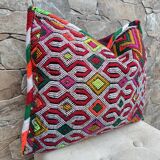 Magnifique coussin Kilim berbère vintage du Maroc