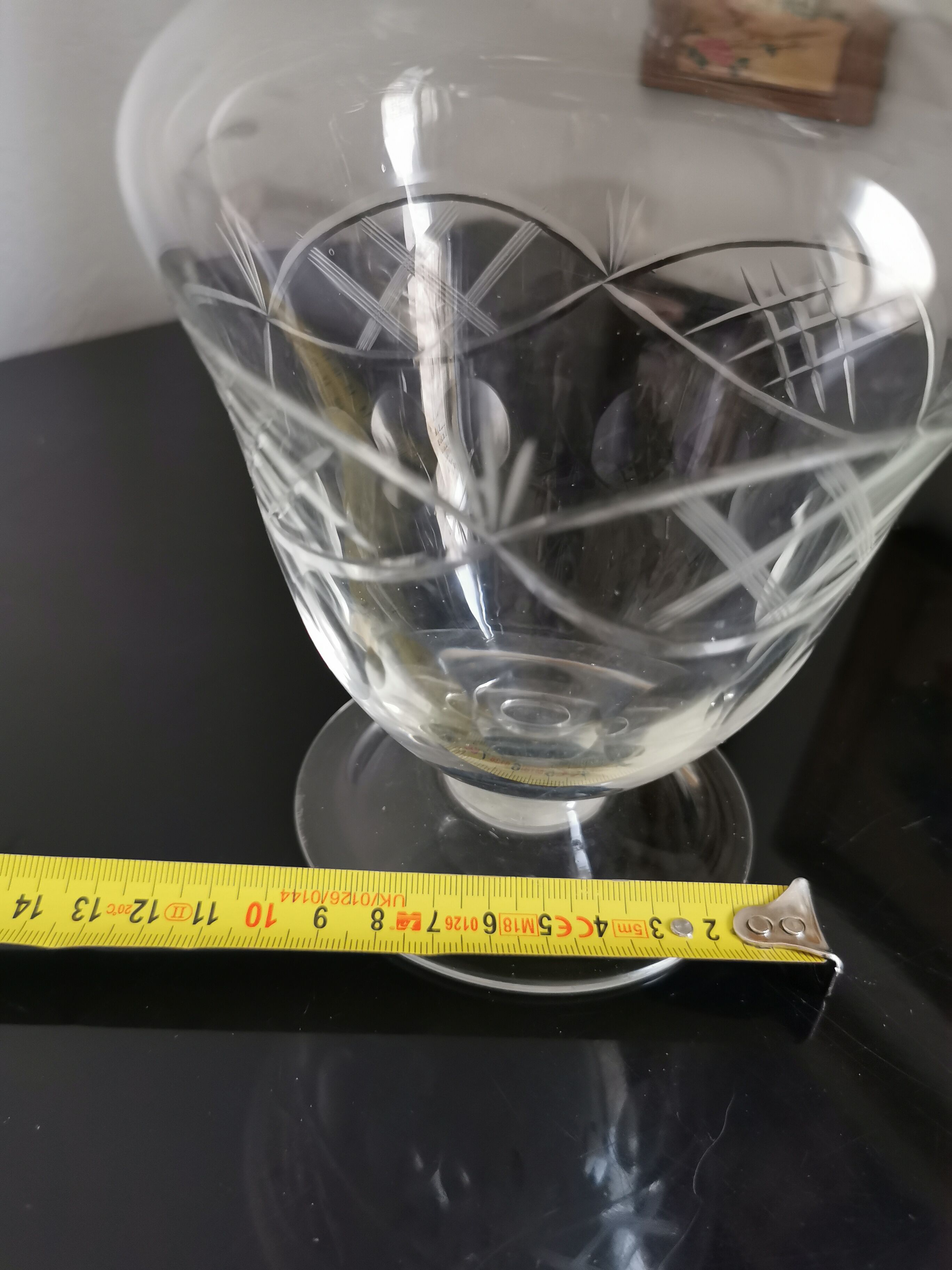 Duo of crystal decanters of Saint Louis