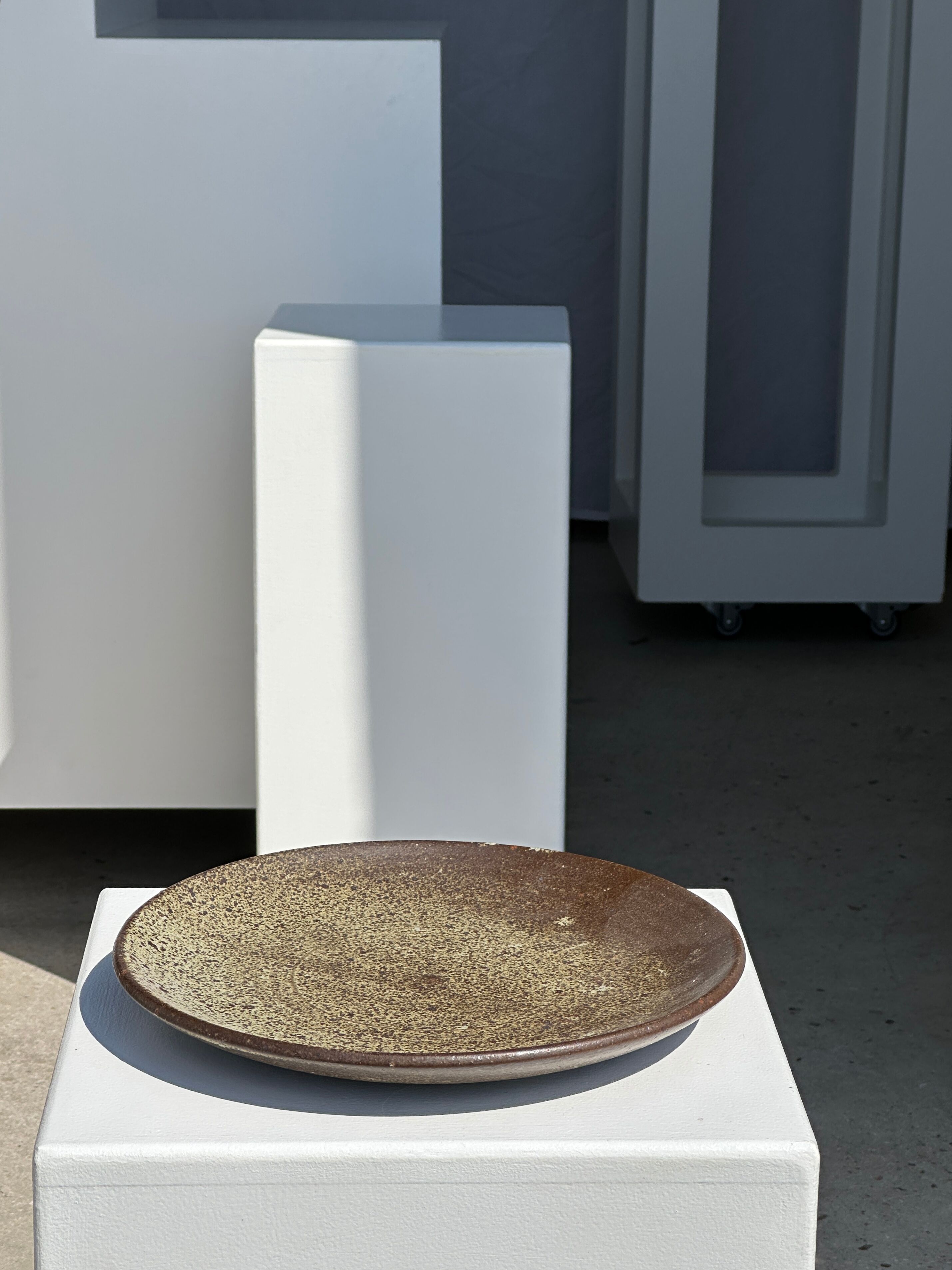 Indonesian green ceramic dish D:26.5