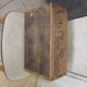 Caisse ancienne en bois santa clara prune