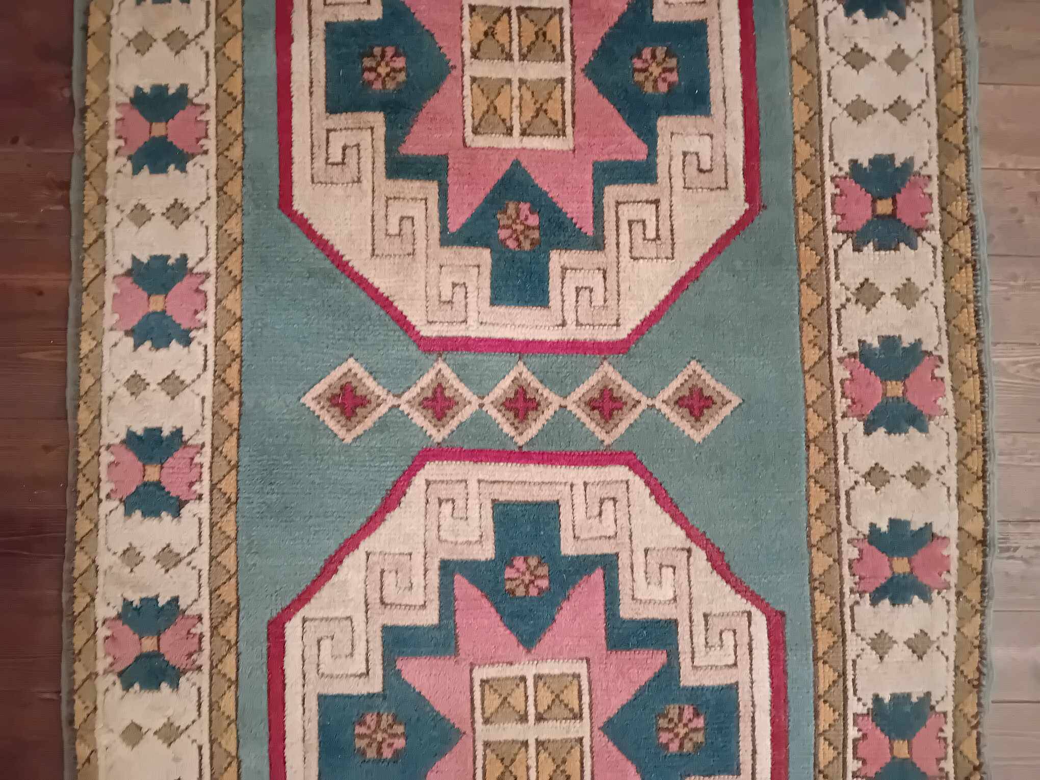 Handmade Anatolian Kars rug 203x117cm