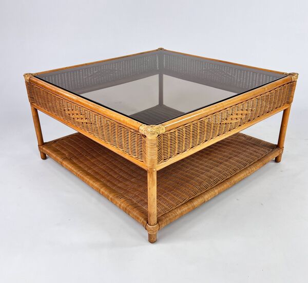 Table basse en bambou et rotin avec plateau en verre fumé, 1970s