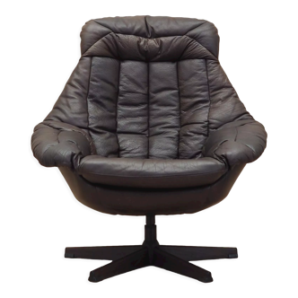 Leather swivel armchair, Danish design, 1960s, designer: H.W. Klein, manufacture: Bramin