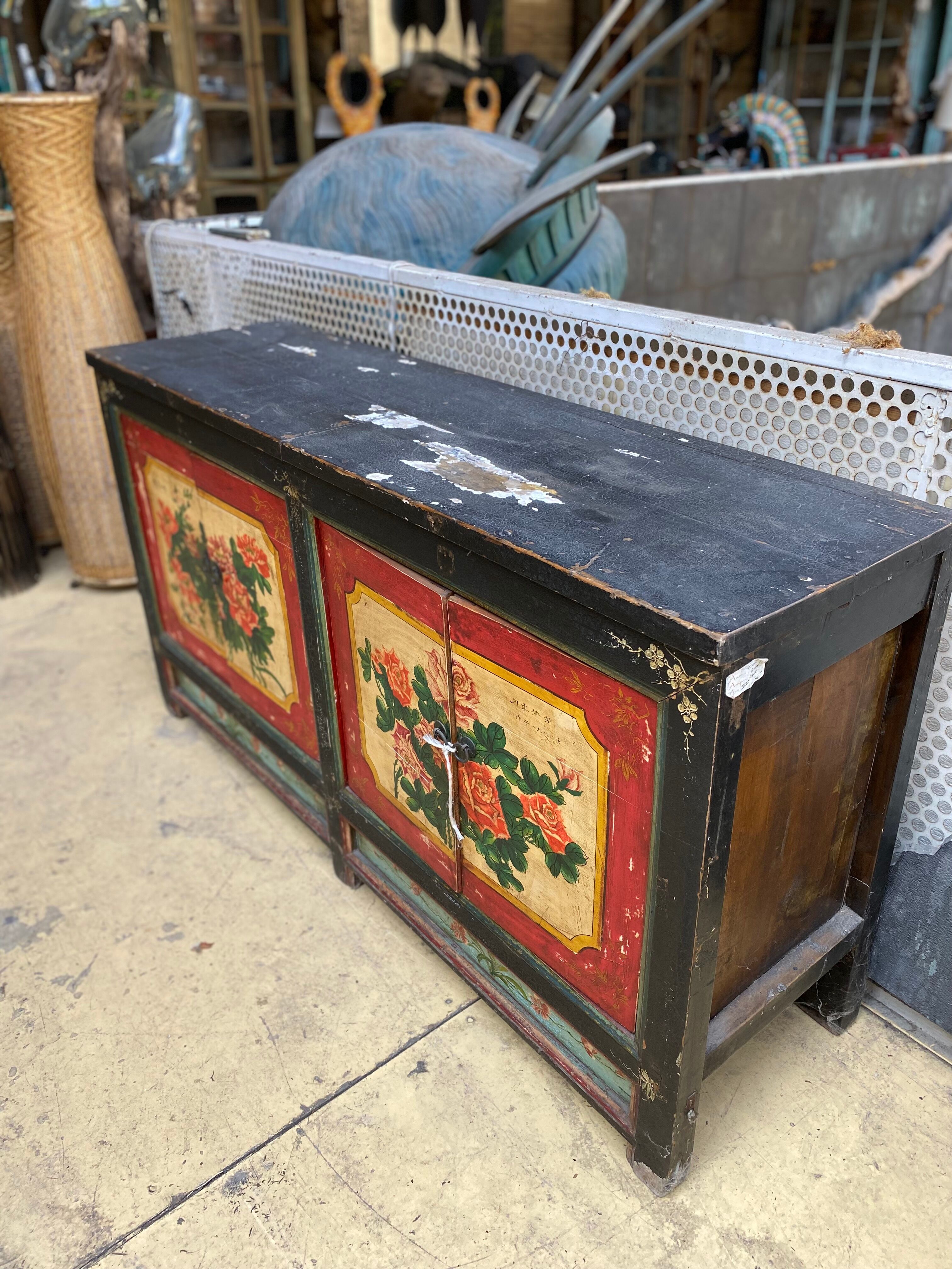 Coffre storage patinated wood Mongole late 19th