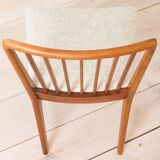 Set of 6 walnut dining chairs in boucle by Frits Henningsen, Denmark, 50s
