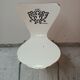 Lot de 4 chaises  Keith Haring d'Arne Jacobsen pour Firtz Hansen