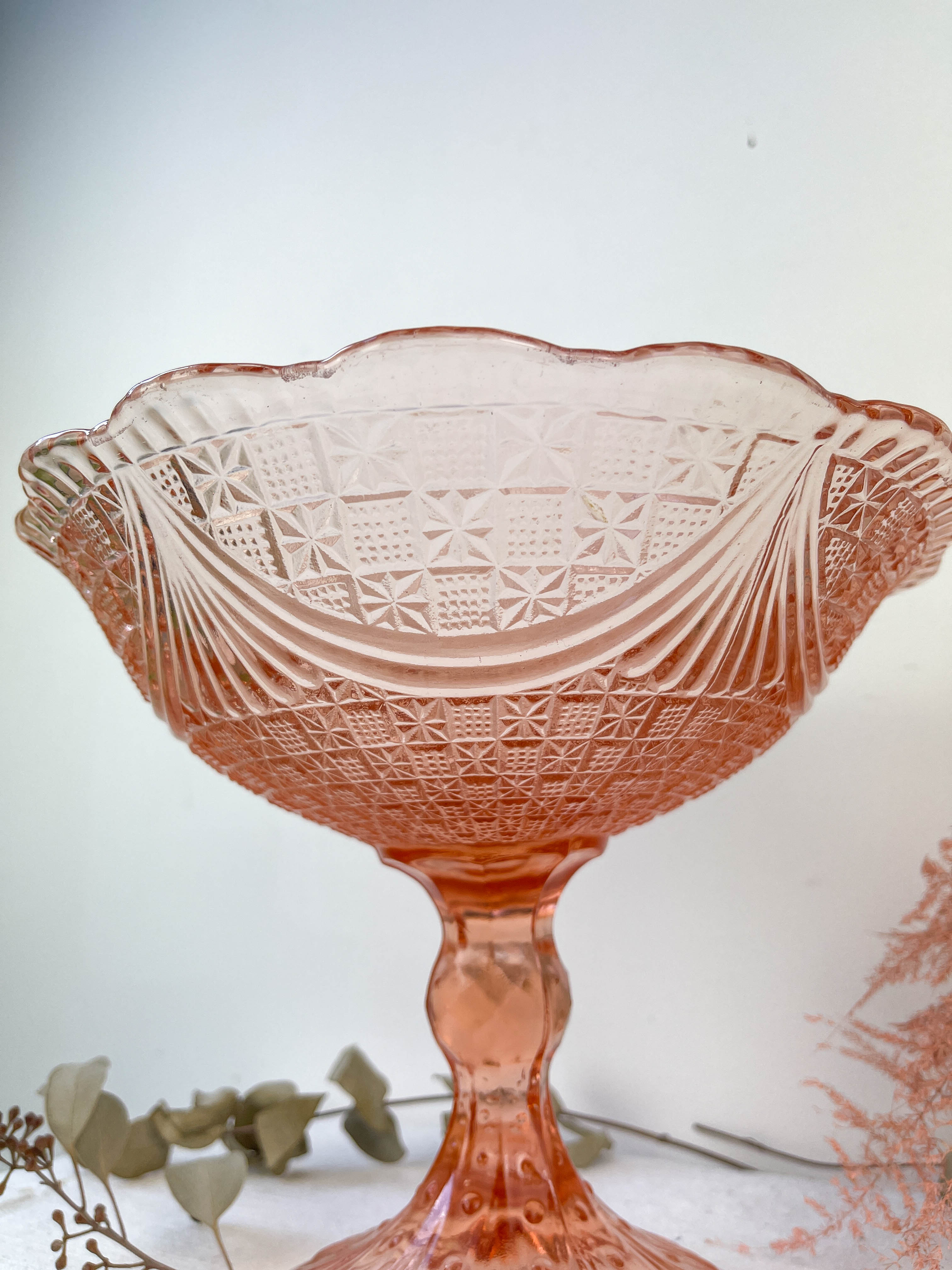 Vintage pink depression glass standing cut 50s