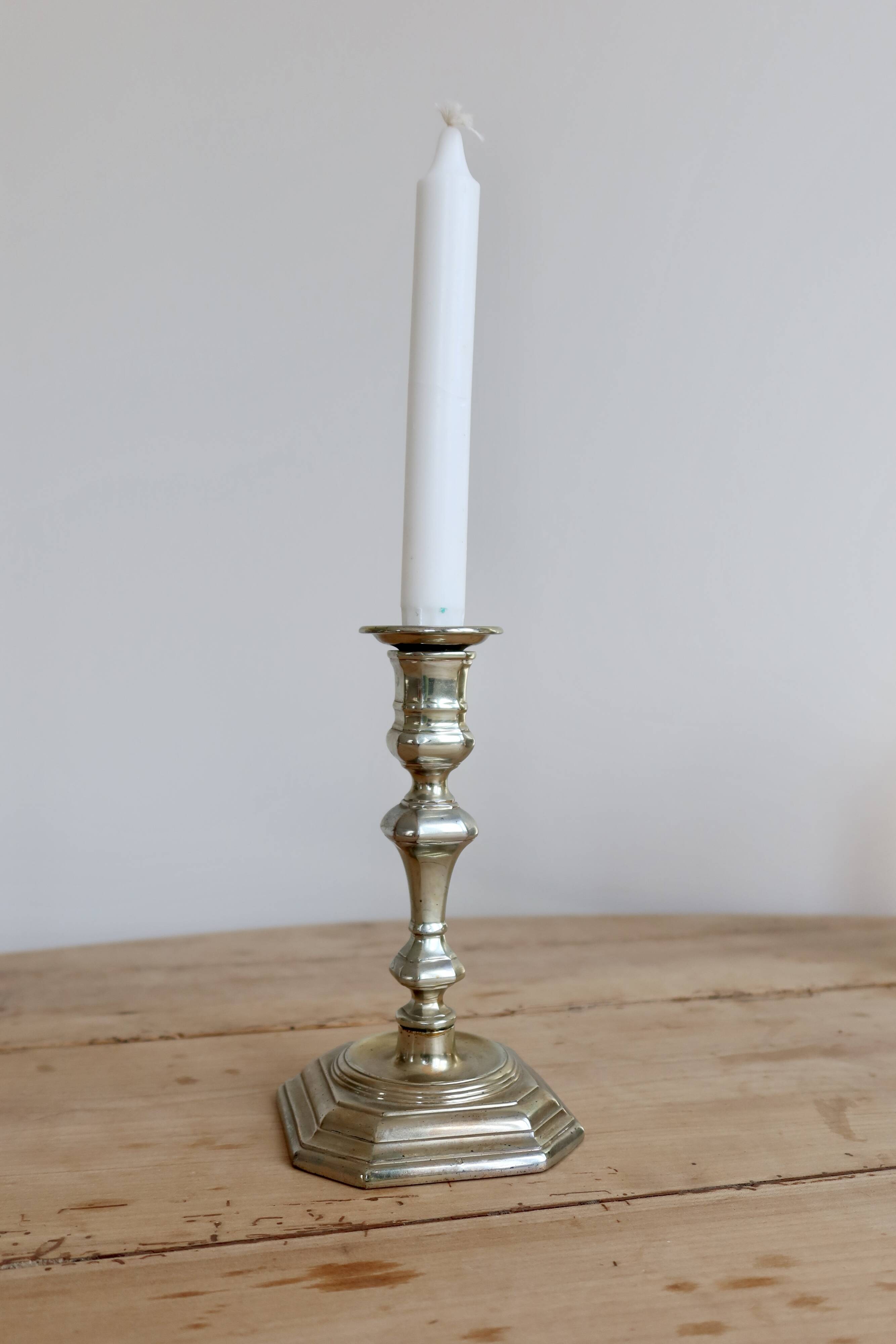 Large antique silver-plated candlestick - Shiny finish