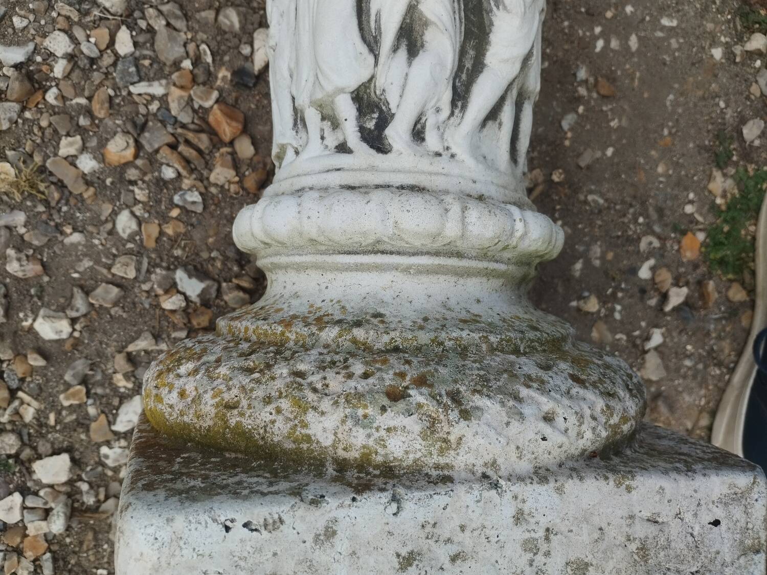 Vintage antique stone Medici garden planters